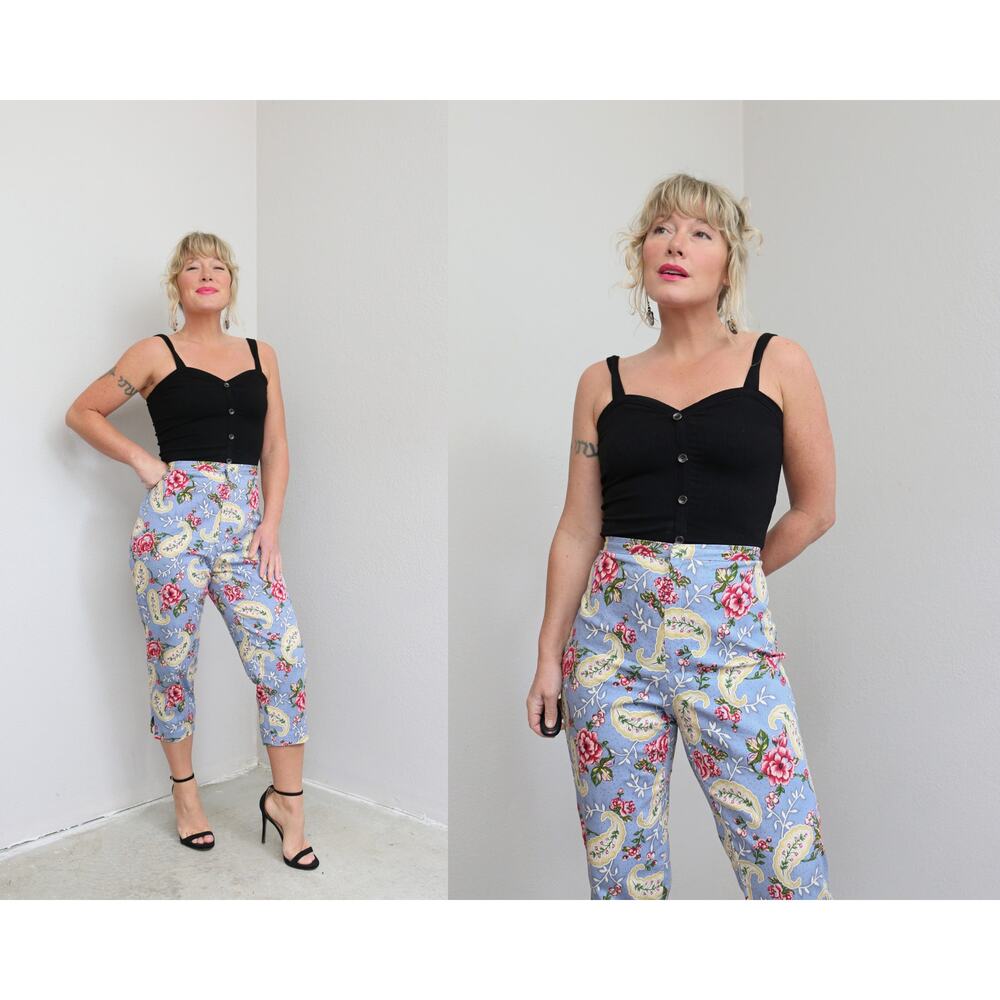 1980's Vintage Levi's 501 Medium Button Fly Jeans Women's XS SM 30" 31" Waist